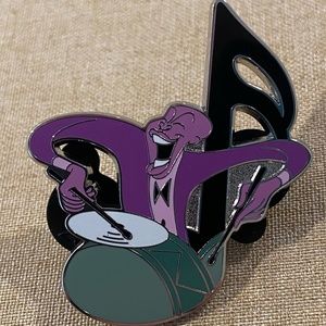 Disney Duke - Fantasia - Music Notes - Mystery Pin